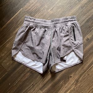 Lululemon shorts (10)